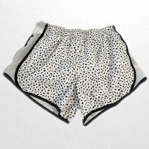 Nike Dri-Fit Shorts Women’s Large